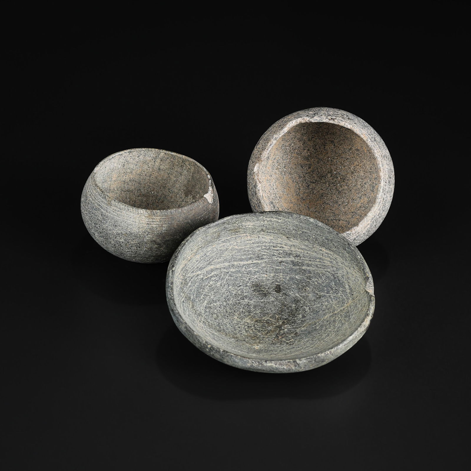 Lot of 3 Gandharan Schist Stone Bowl Pots: Lot of 3 Gandharan Schist Stone Bowl Pots. Total Weight: 256gram