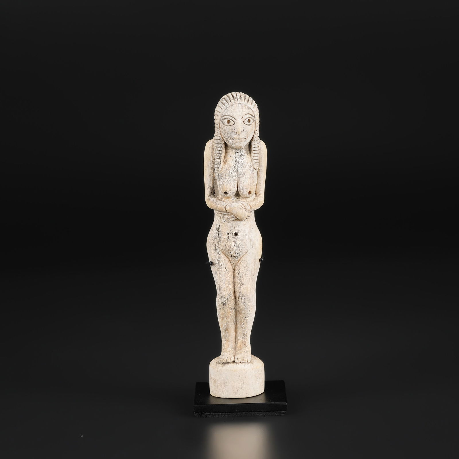 Bone Figurine of a Standing Woman: Bone Figurine of a Standing Woman Size Detail: 3 x 16.3cm Weight: 62gram
