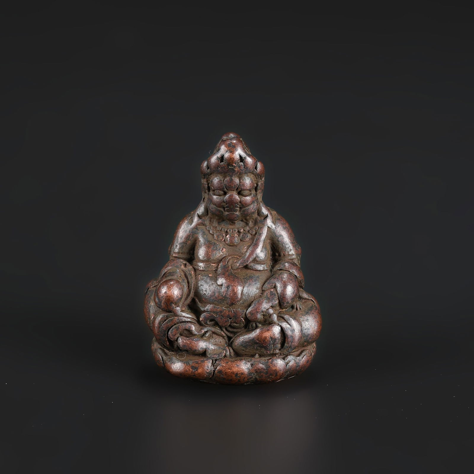 Ming Dynasty Tibetan Chinese Bronze Jambhala Statue Amulet: Ming Dynasty Tibetan Chinese Bronze Jambhala Statue Amulet Size Detail: 2.1 x 3cm Weight: 31gram