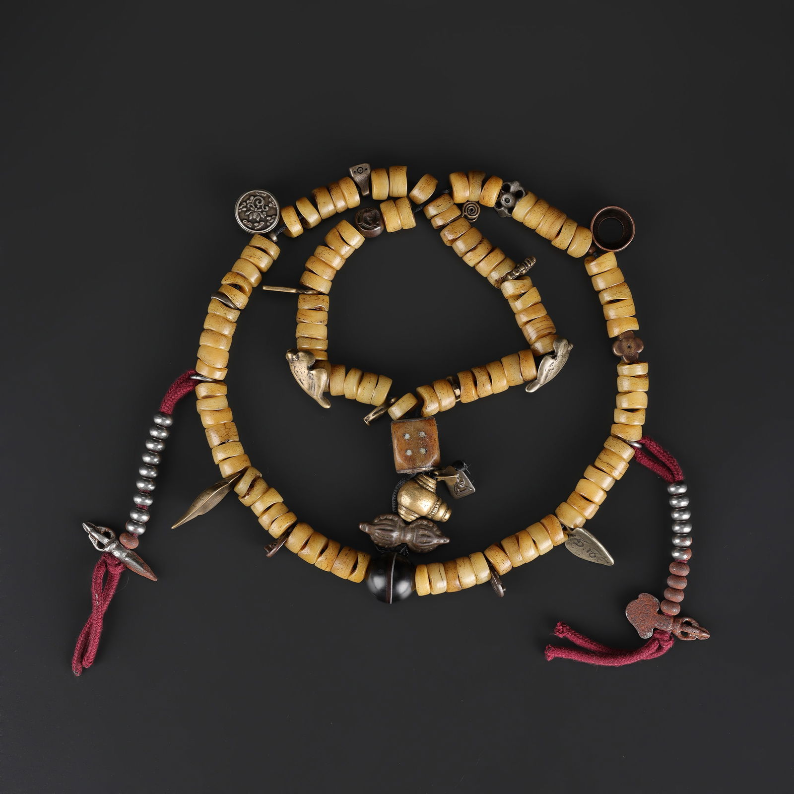 Tibetan Kapala Ritual Prayer Mala Necklace with Bronze Amulets: Tibetan Kapala Ritual Prayer Mala Necklace with Bronze Amulets Total Weight: 289gram