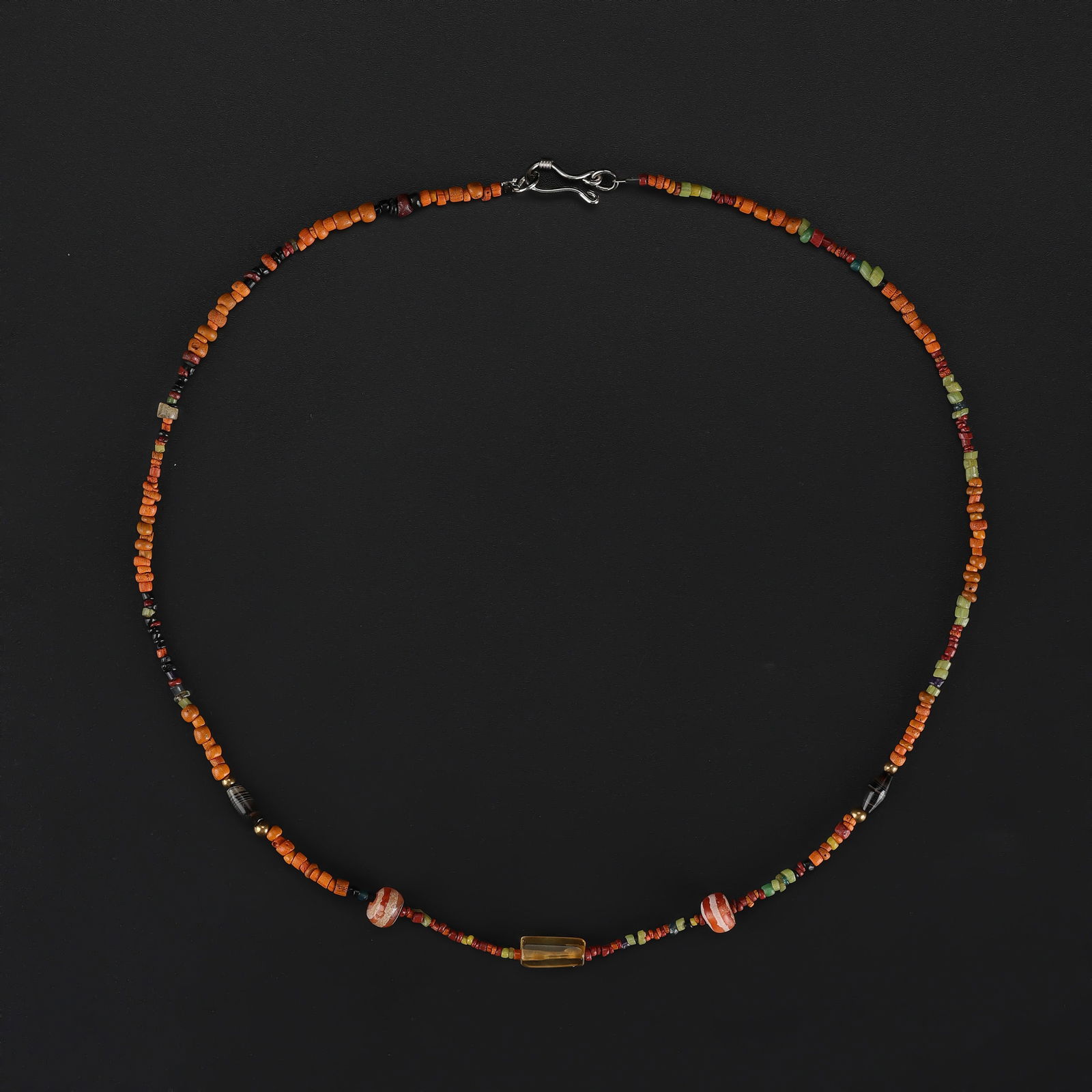 Collection of Antique Mix Old Beads Necklace: Collection of Antique Mix Old Beads Necklace Length: 17in Total Weight: 4gram