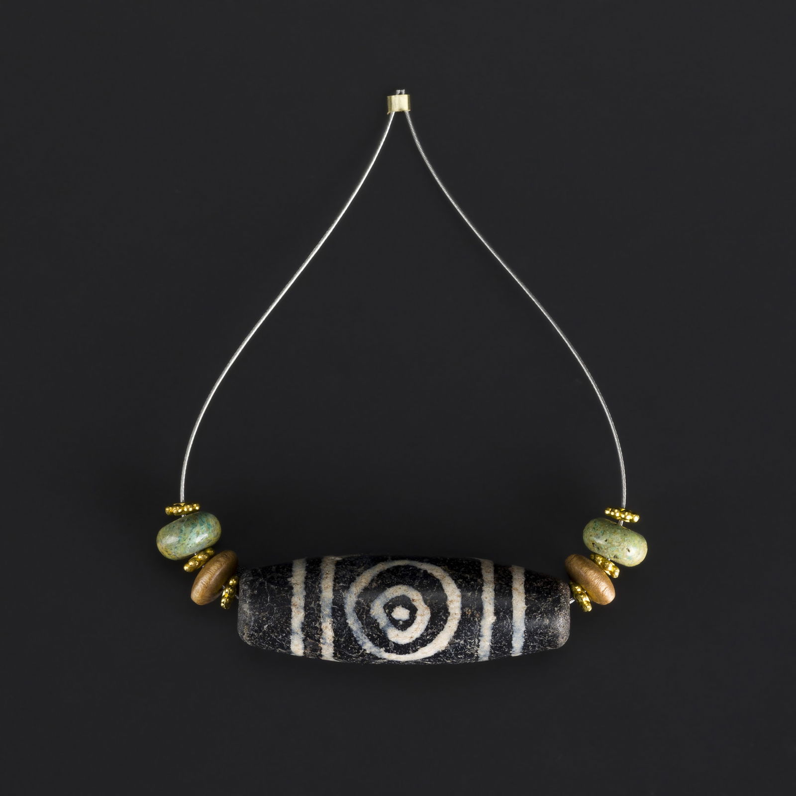 Collection of Tibetan Agate Dzi Bead with Rare “Eye” & “Window” Patterns,: Collection of Tibetan Agate Dzi Beads with Rare “Eye” and “Window” Patterns, Accompanied by Turquoise Beads. Total Weight: 12gram