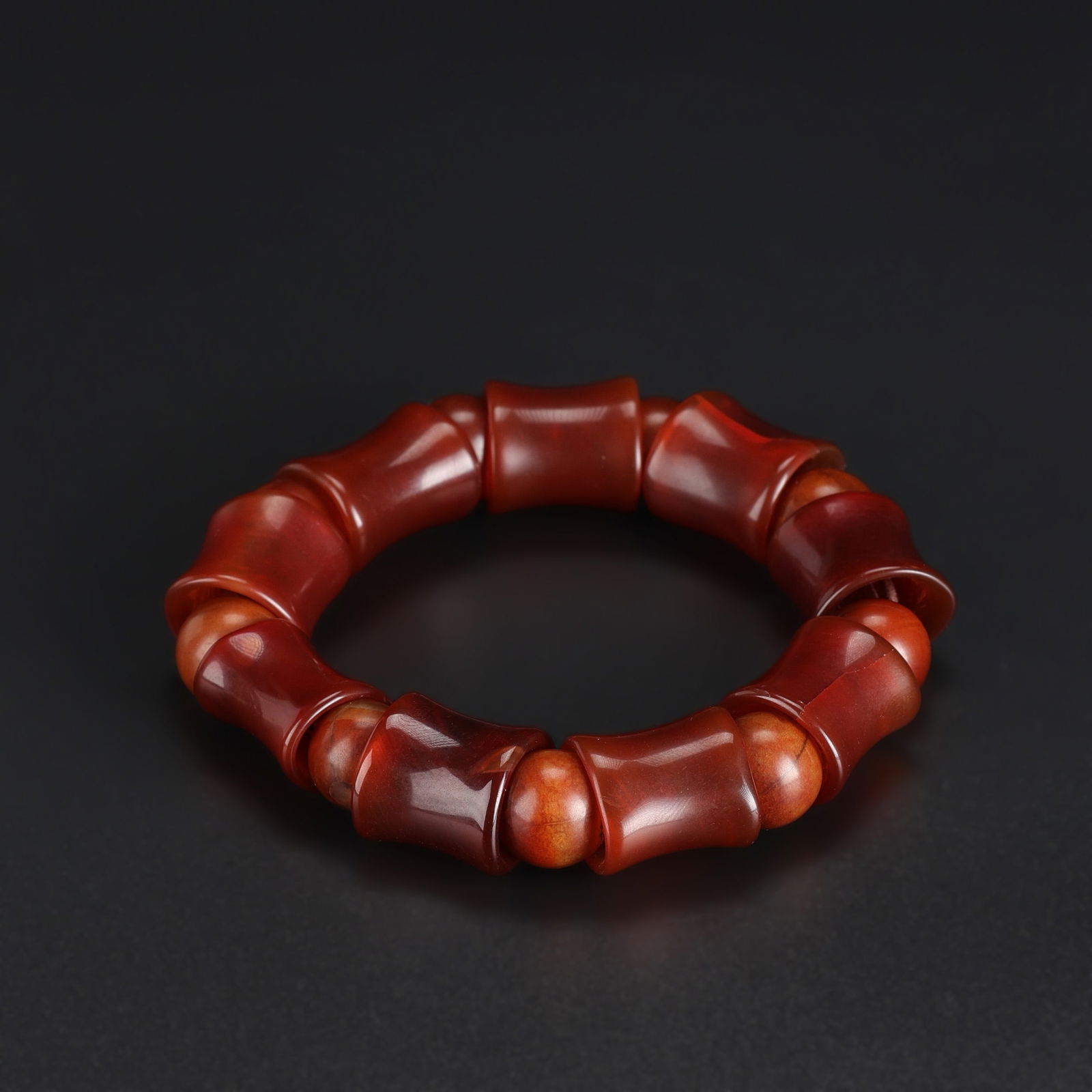 Qing Dynasty Red Agate Bamboo Joint-Shaped Beads Bracelet – Large-Hole Beads: Qing Dynasty Red Agate Bamboo Joint-Shaped Beads Bracelet – Large-Hole Beads Total Weight: 83gram
