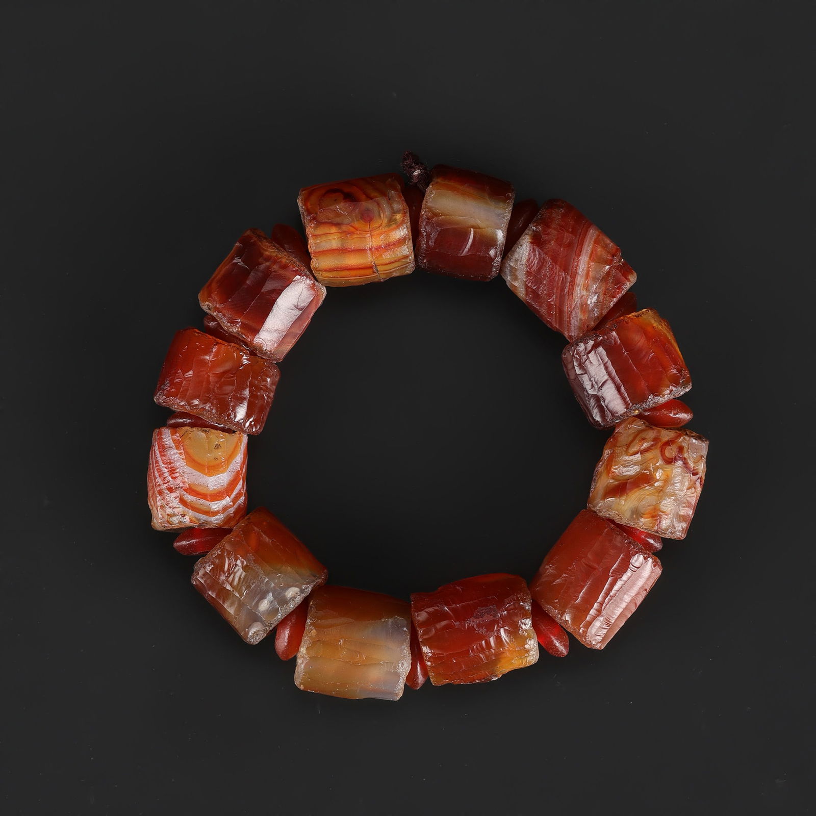 Han Dynasty Carnelian Big-Hole Beads Bracelet with Finely Carved Beads: Han Dynasty Carnelian Big-Hole Beads Bracelet with Finely Carved Beads. Total Weight: 78gram