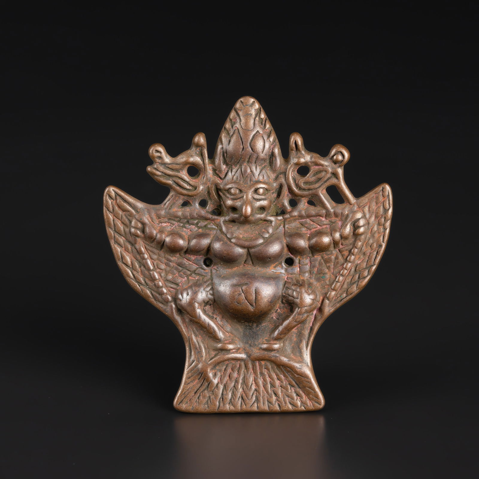 Tibetan Bronze Garuda Thogchag Talisman Amulet: Tibetan Bronze Garuda Thogchag Talisman Amulet. Size Detail: 6.8 x 7.5cm Weight: 71gram