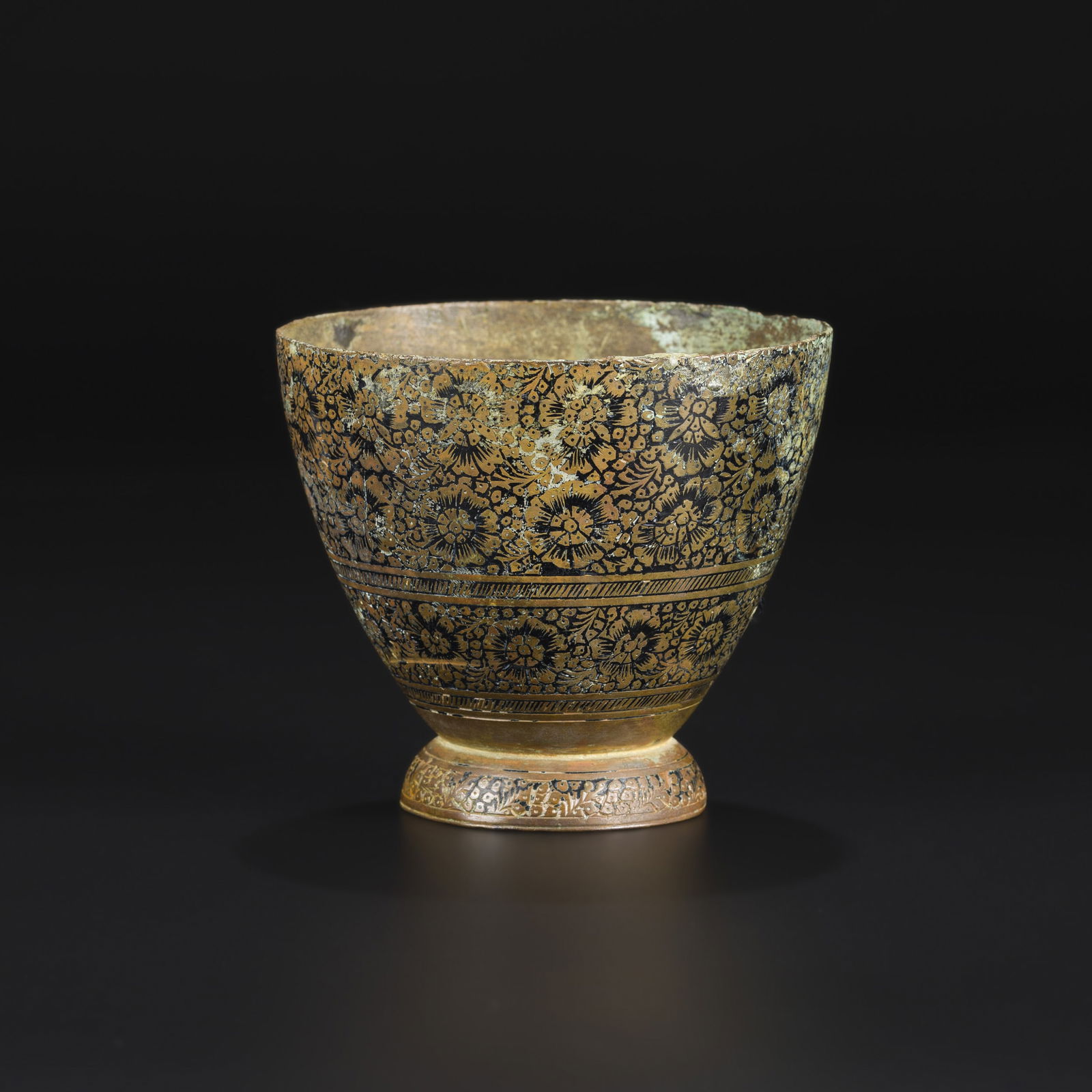Indian Bidriware Metal Goblet with Floral Inlay, Late 20th Century: Indian Bidriware Metal Goblet with Floral Inlay, Late 20th Century. Size Detail: 9 x 7.9cm Weight: 176gram