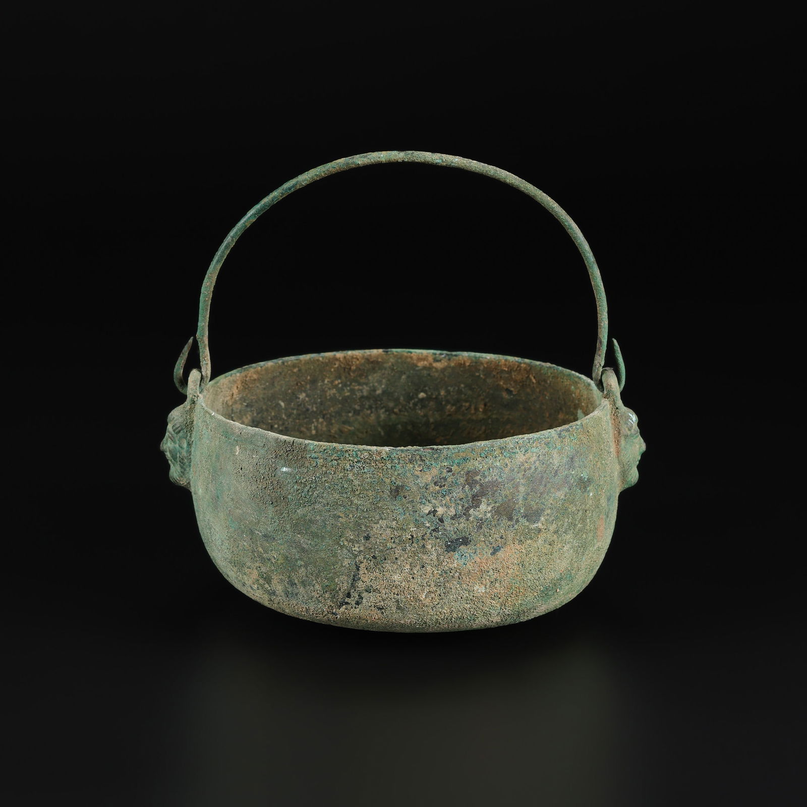 Ancient Roman Bronze Situla (Bucket) with Bail Handle: Ancient Roman Bronze Situla (Bucket) with Bail Handle. Size Detail: 17.5 x 7.5cm Weight: 546gram