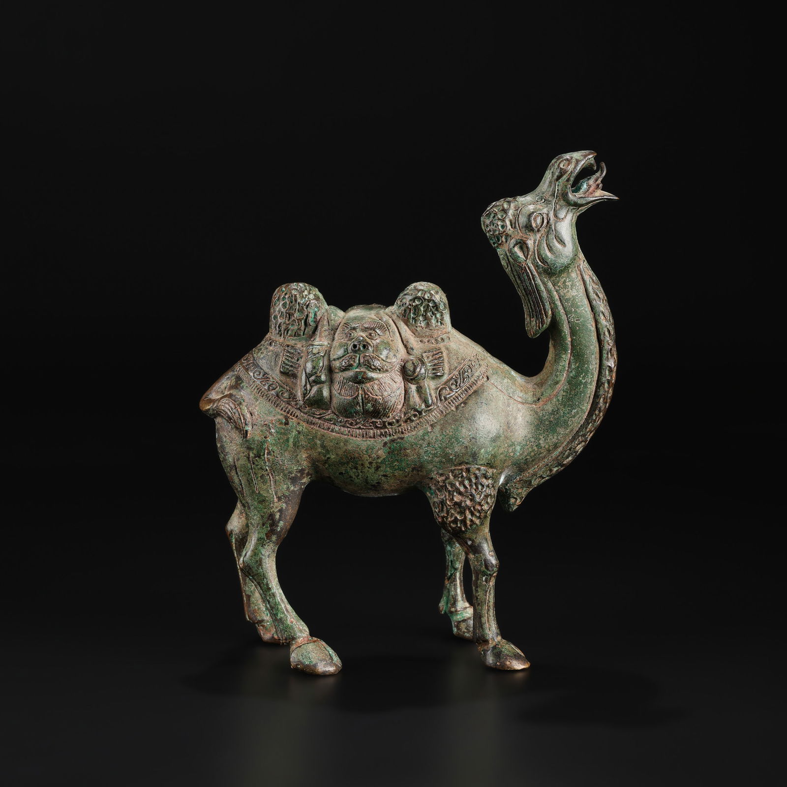 Tang Dynasty Camel Figurine Sculpture: Tang Dynasty Camel Figurine Sculpture. Size Detail: 18.5 x 22.5cm Weight: 1.6kg