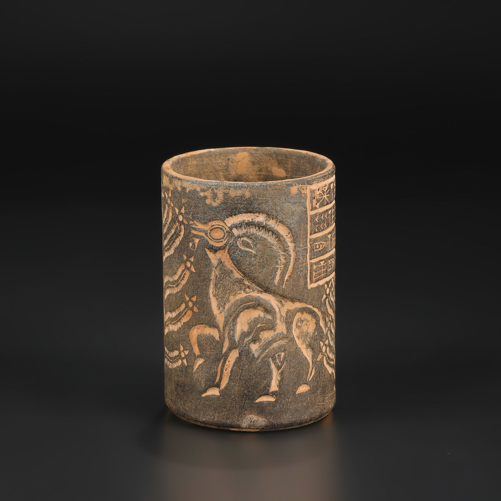 Near Eastern Chlorite Stone Cup with Decorative Figural Motifs: Near Eastern Chlorite Stone Cup with Decorative Figural Motifs. Size Detail: 6.8 x 10cm Weight: 308gram