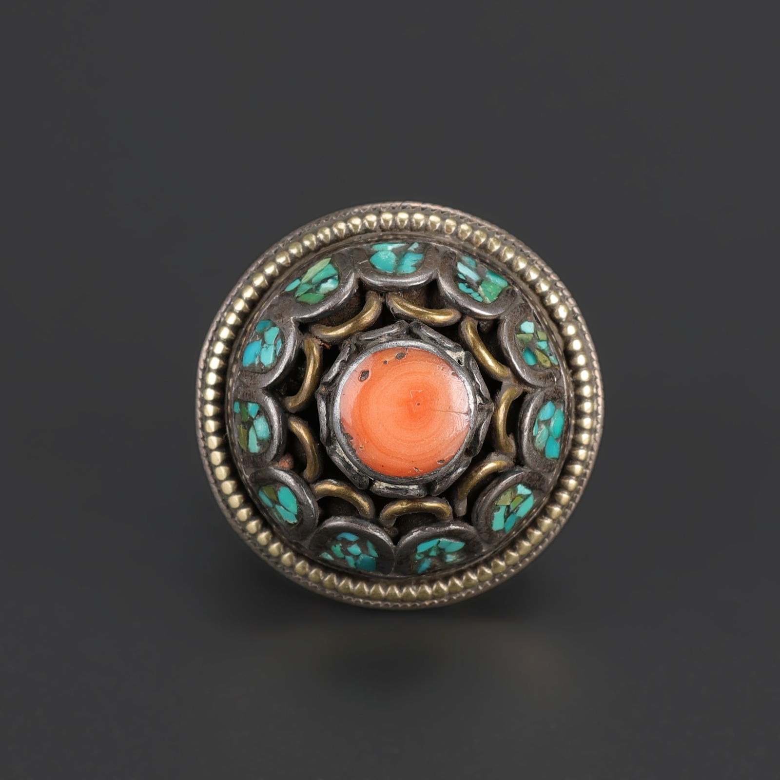 Vintage Tibetan Silver Ring Set with Turquoise and Coral Gemstones: Vintage Tibetan Silver Ring Set with Turquoise and Coral Gemstones Weight: 34gram