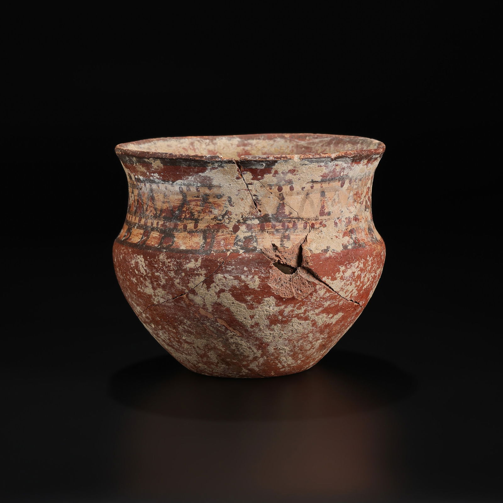 Ancient Redware Pot with Painted decoration: Ancient Redware Pot with Painted decoration Size Detail: 14 x 11.5cm Weight: 590gram