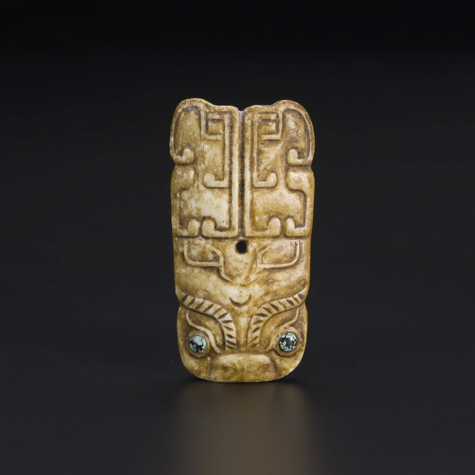 Qing Dynasty Chinese Trible Antique Jewelry Bone Pendant Inlayed Turquoise Stone: Qing Dynasty Chinese Trible Antique Jewelry Bone Pendant Inlayed Turquoise Stone Size Details: 3.9 x 7.6cm Weight: 21gram