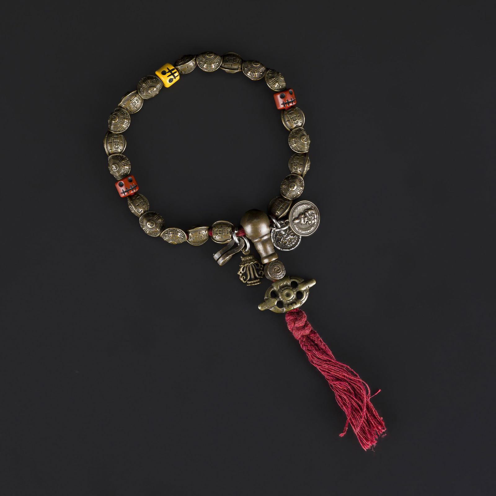 Antique Tibetan Handhold Thokcha Wrist Mala: Antique Tibetan Handhold Thokcha Wrist Mala Total Weight: 76gram