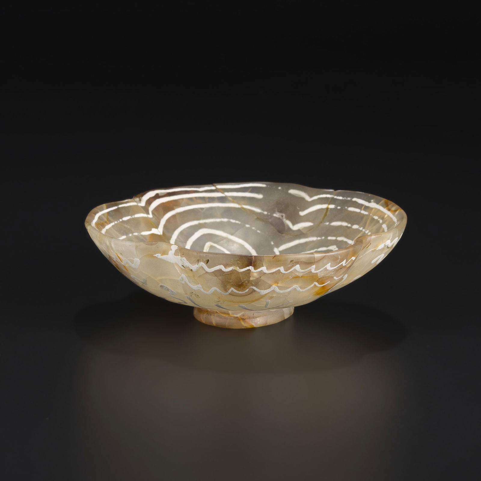Sino Tibetan Calcite Bowl Painted Decorated With Floral Pattern: Sino Tibetan Calcite Bowl Painted Decorated With Floral Pattern Size Detail: 12 x 4cm Weight: 231gram