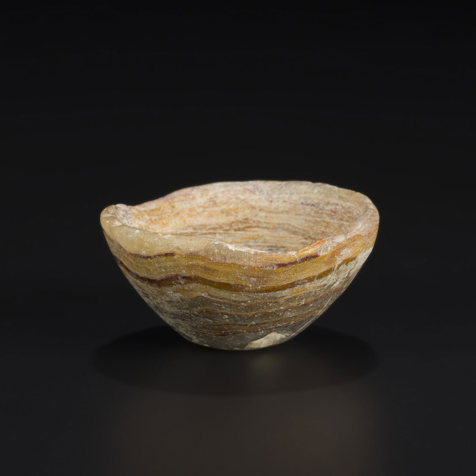 Bactrian Hand Carved Banded Onyx Stone Bowl: Bactrian Hand Carved Banded Onyx Stone Bowl Size Detail: 5.3 x 2.7cm Weight: 53gram