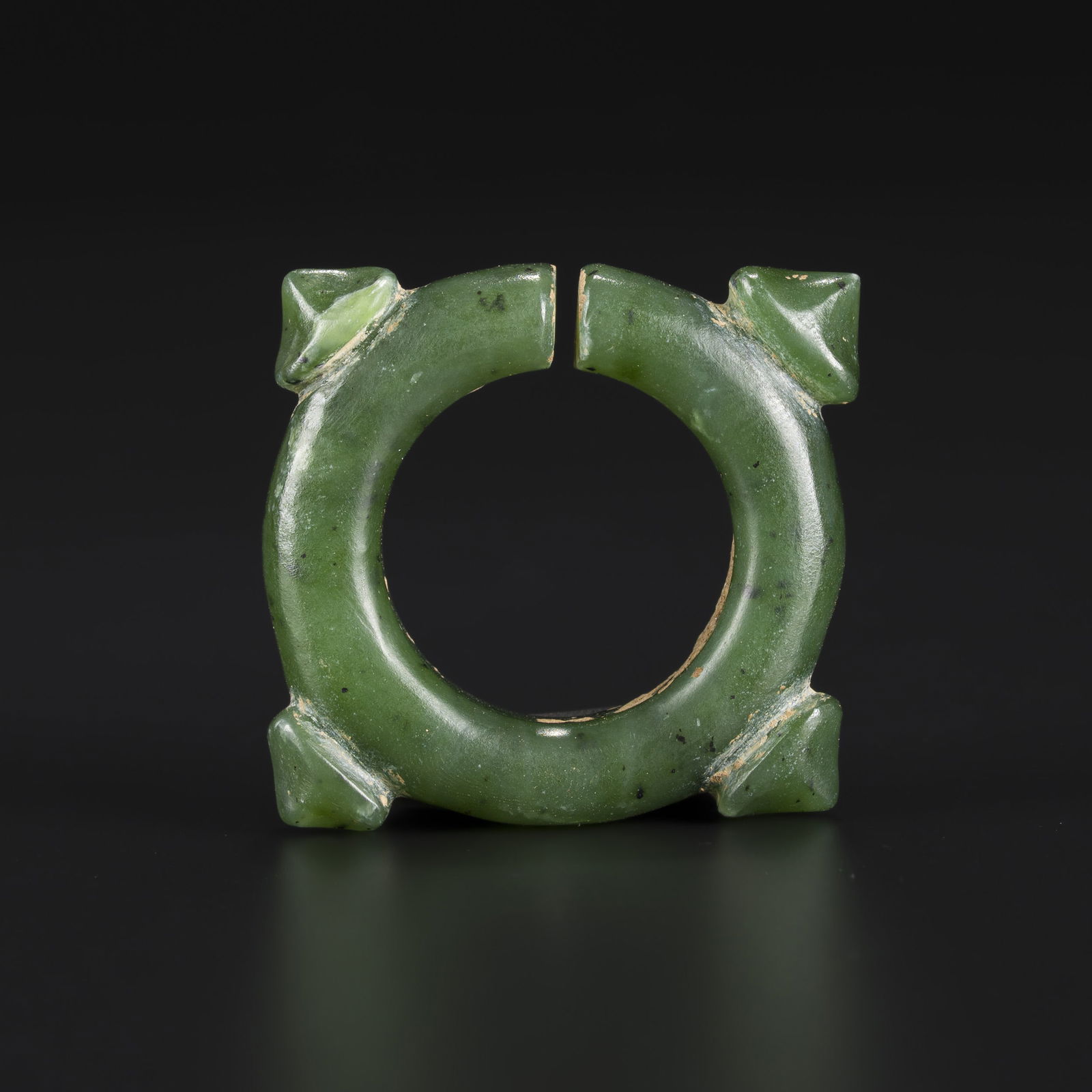 Dong Son Culture Jade Lingling-O Pendant Ornament: Dong Son Culture Jade Lingling-O Pendant Ornament. Size Detail: 4.2 x 4.1cm Weight: 27gram