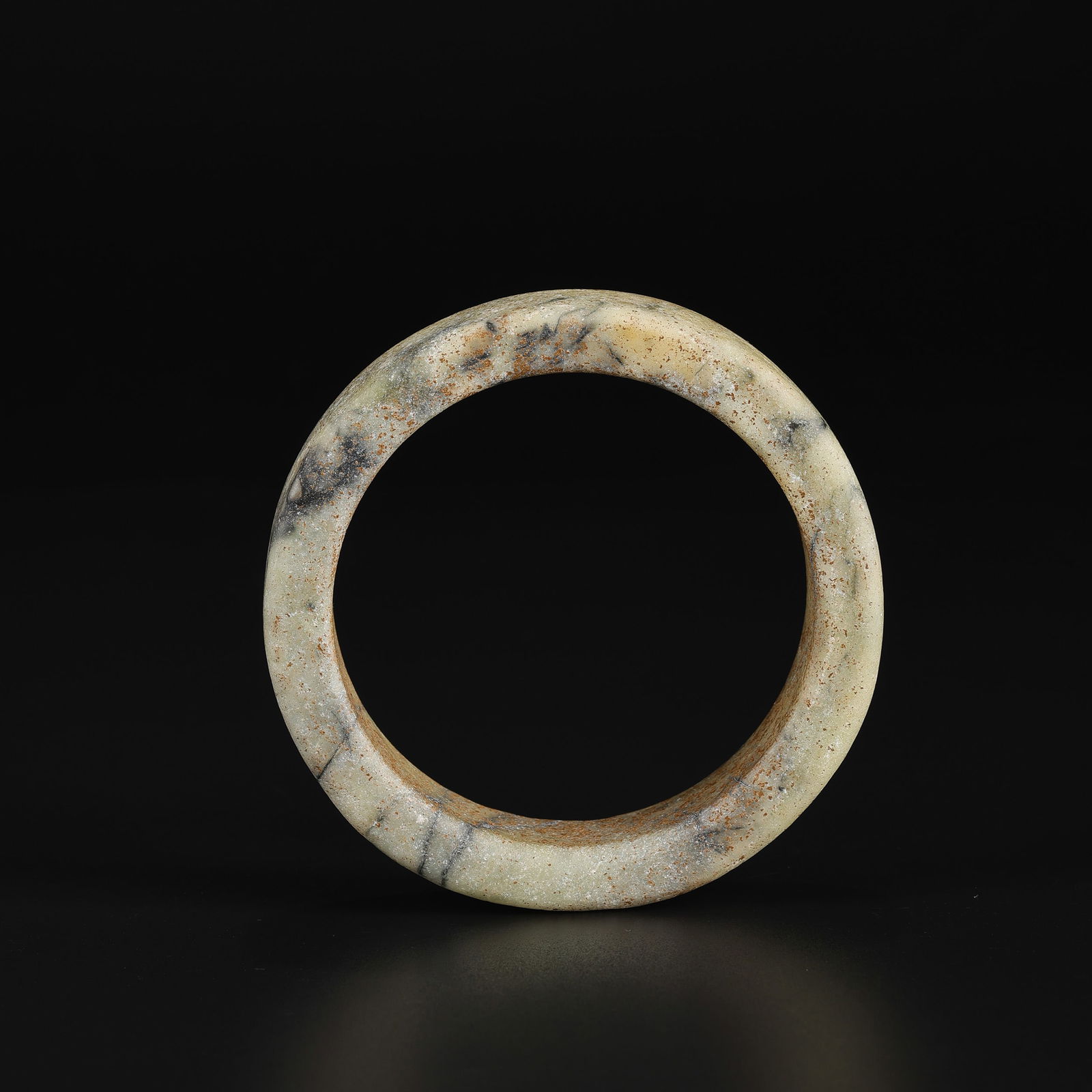 Ancient Chinese Neolithic Jade Bangle: Ancient Chinese Neolithic Jade Bangle Weight: 123gram