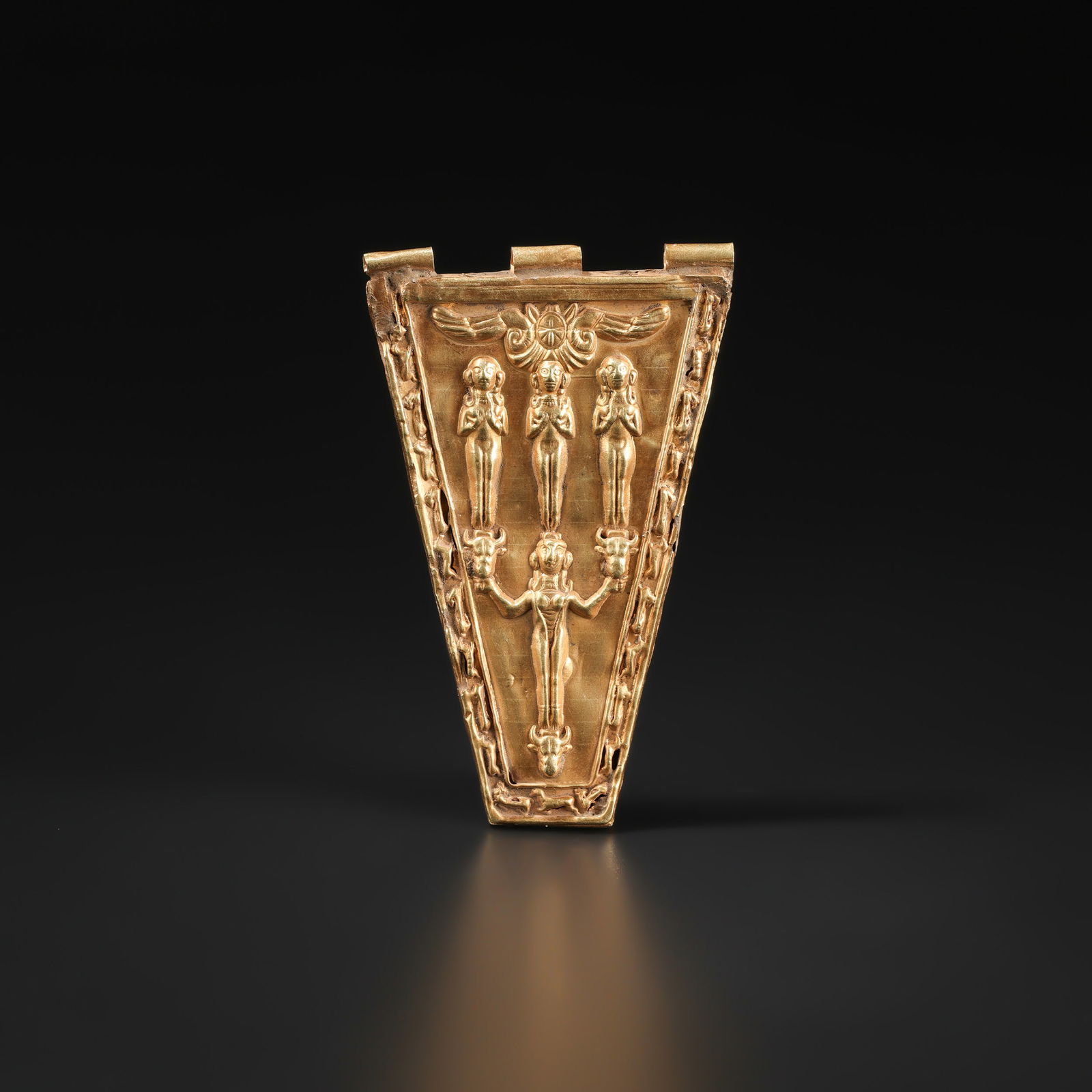 Ancient Greek 18K Gold Horse Frontlet Hazael Type: Ancient Greek 18K Gold Horse Frontlet Hazael Type Size Detail: 4.9 x 8cm Weight: 14gram