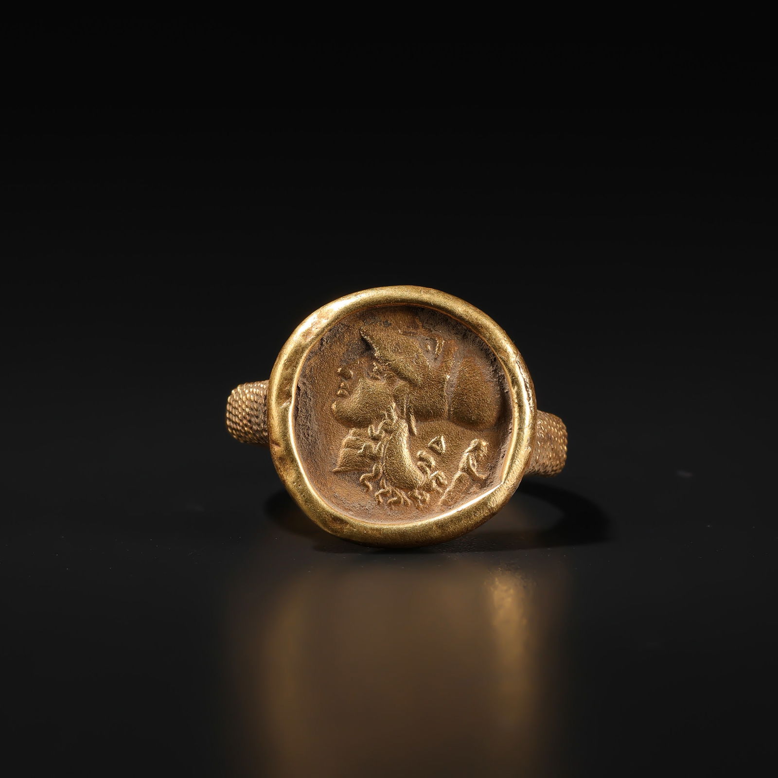 Ancient Hellenistic 18K Gold Coin Ring (1 of 7)