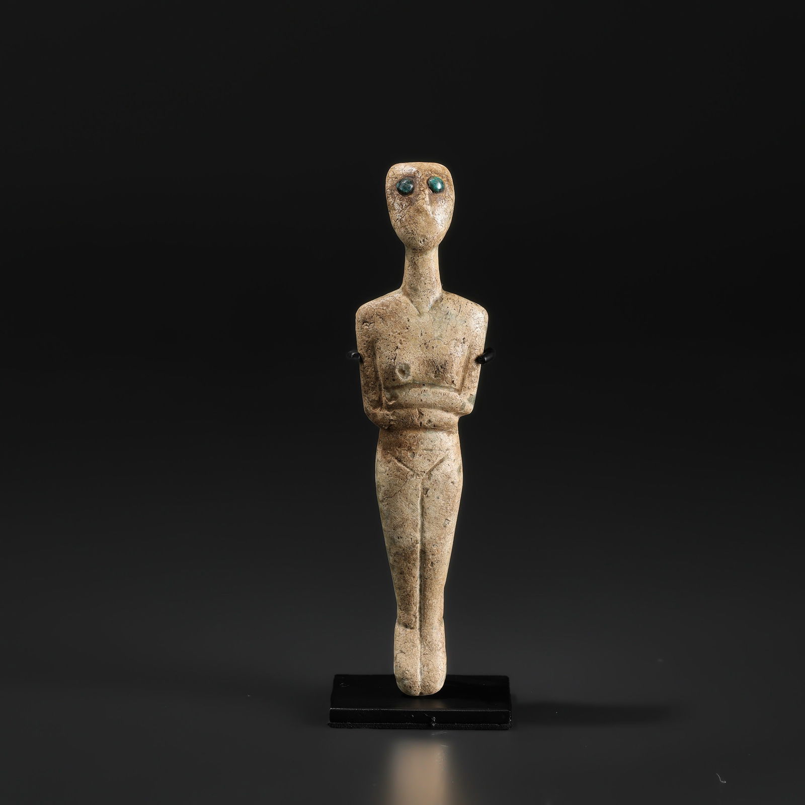 Ancient Cycladic Marble Female Figurine (1 of 5)