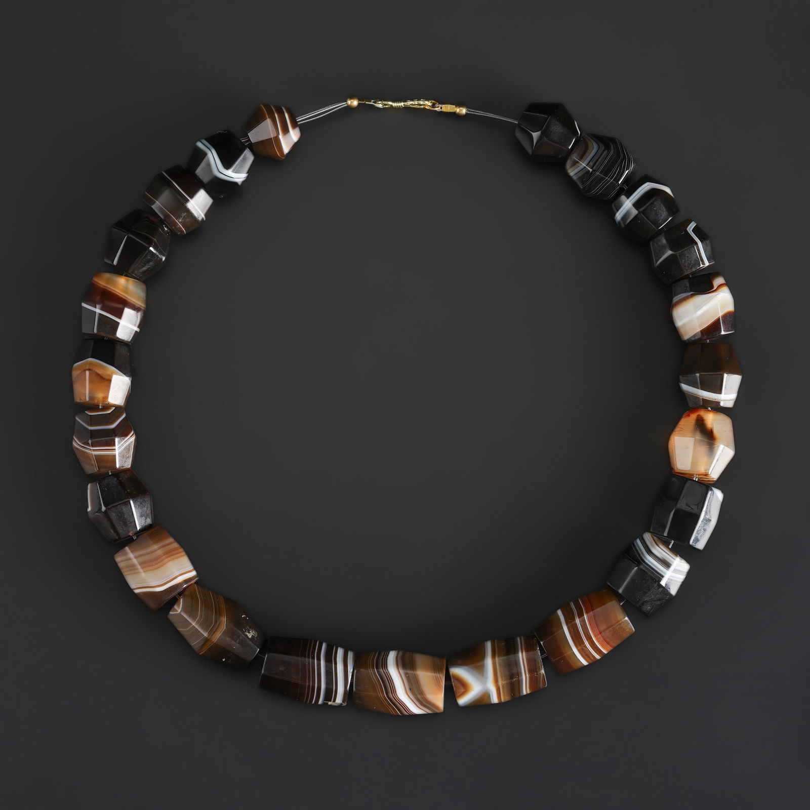 Antique Idar Oberstein Agate Beads Antique German Agate Stone Beads: Antique Idar Oberstein Agate Beads Antique German Agate Stone Beads Length: 20in Total Weight: 310gram