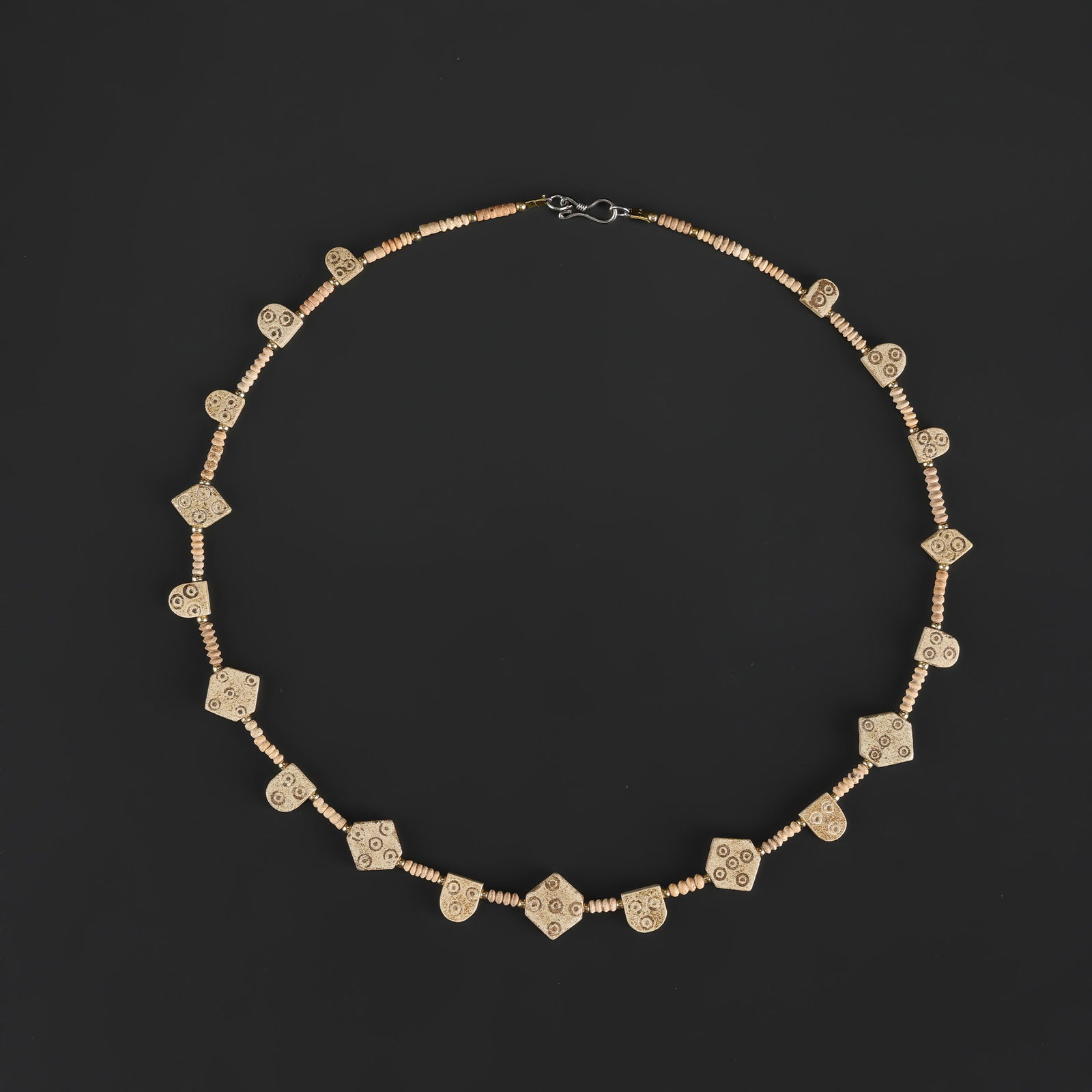 Old Antique Ancient Shell Beads Necklace (1 of 4)