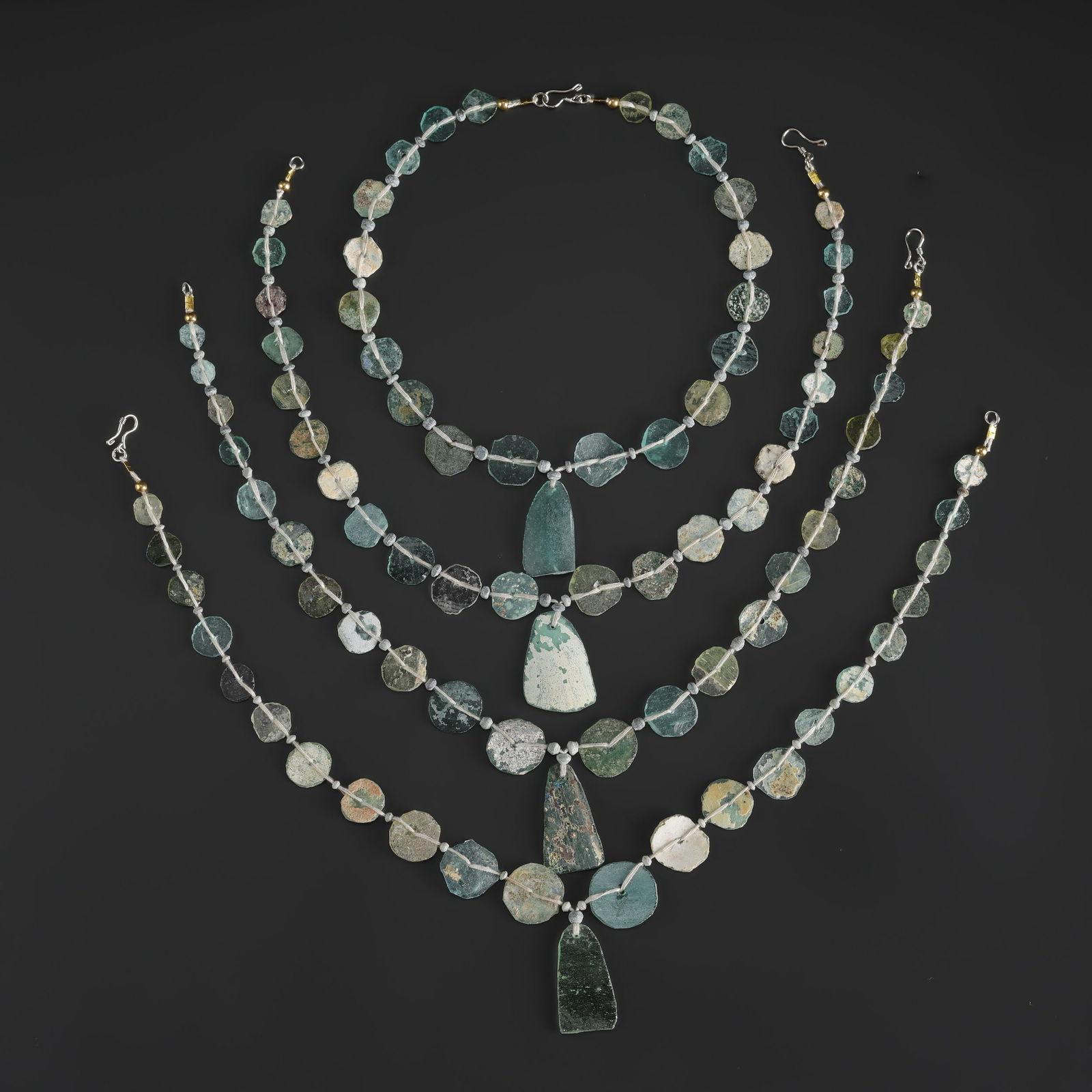 Ancient Roman Glass Bead Necklaces: Ancient Roman Glass Bead Necklaces Total Weight: 70gram