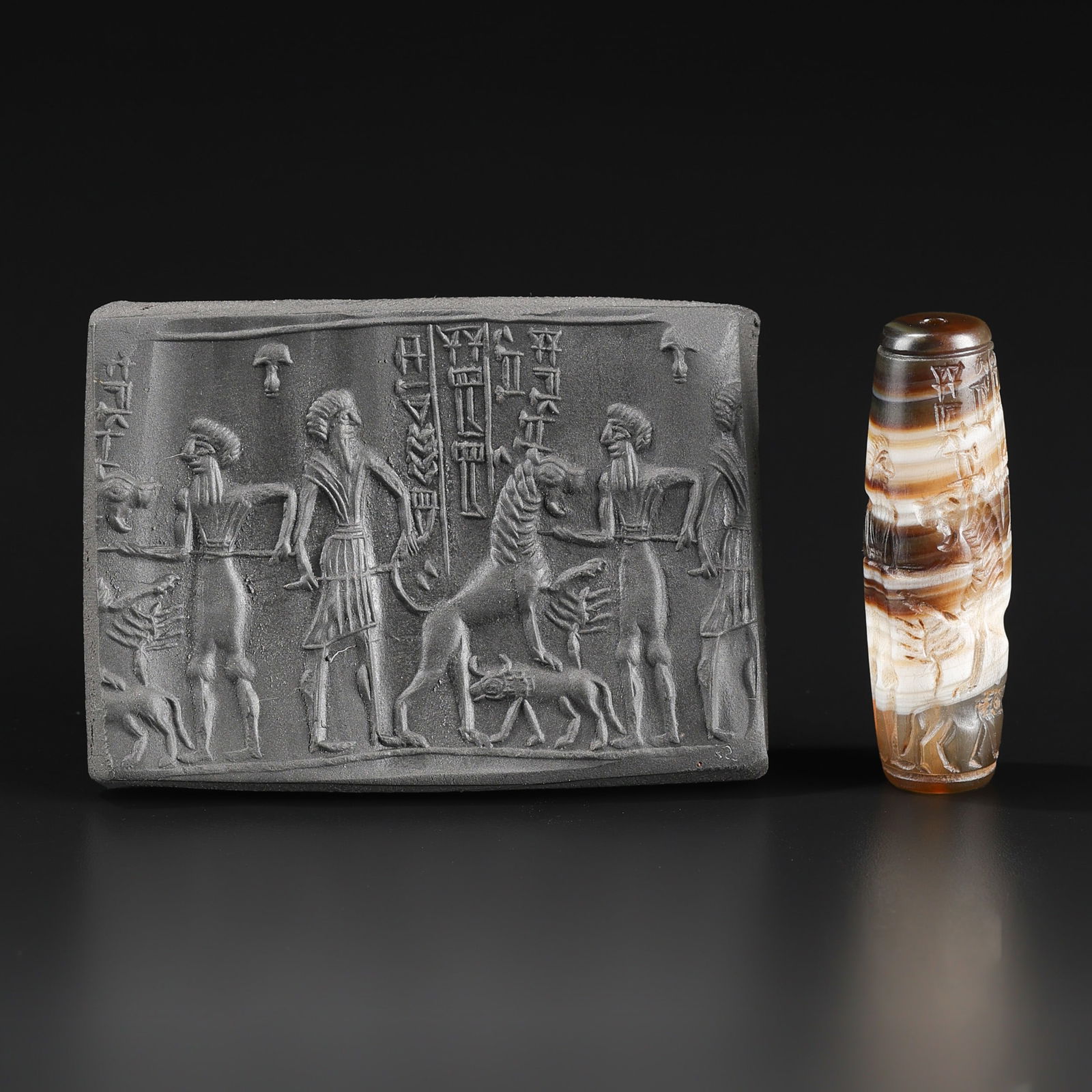 Ancient Mesopotamian Banded Agate Cylinder Seal Bead: Ancient Mesopotamian Banded Agate Cylinder Seal Bead Size Detail: 1 x 3.6cm Weight: 7gram