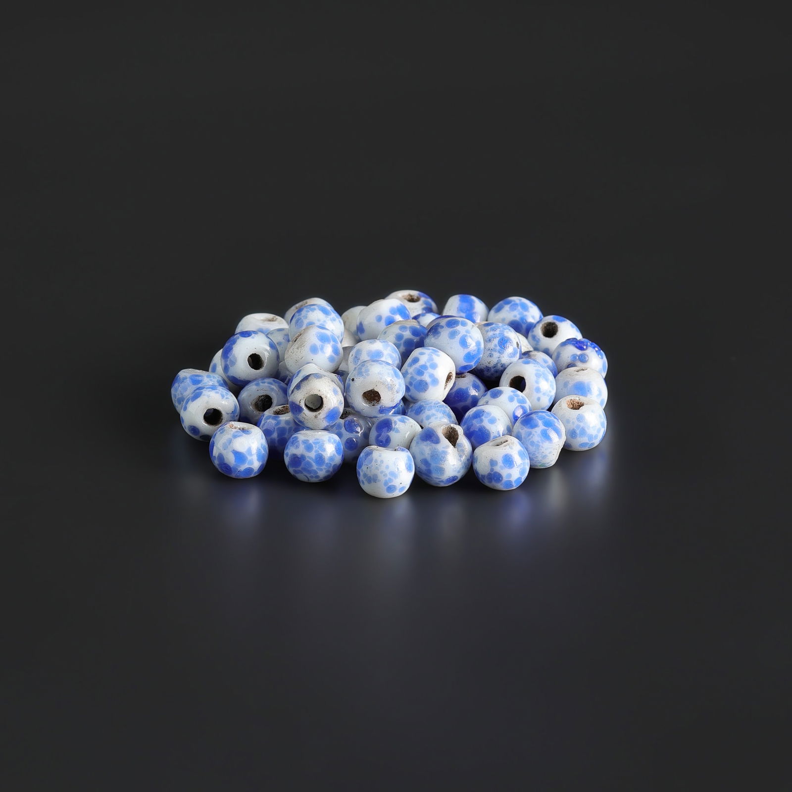 Ancient Chinese Antique Peking Glass Old Beads (1 of 4)