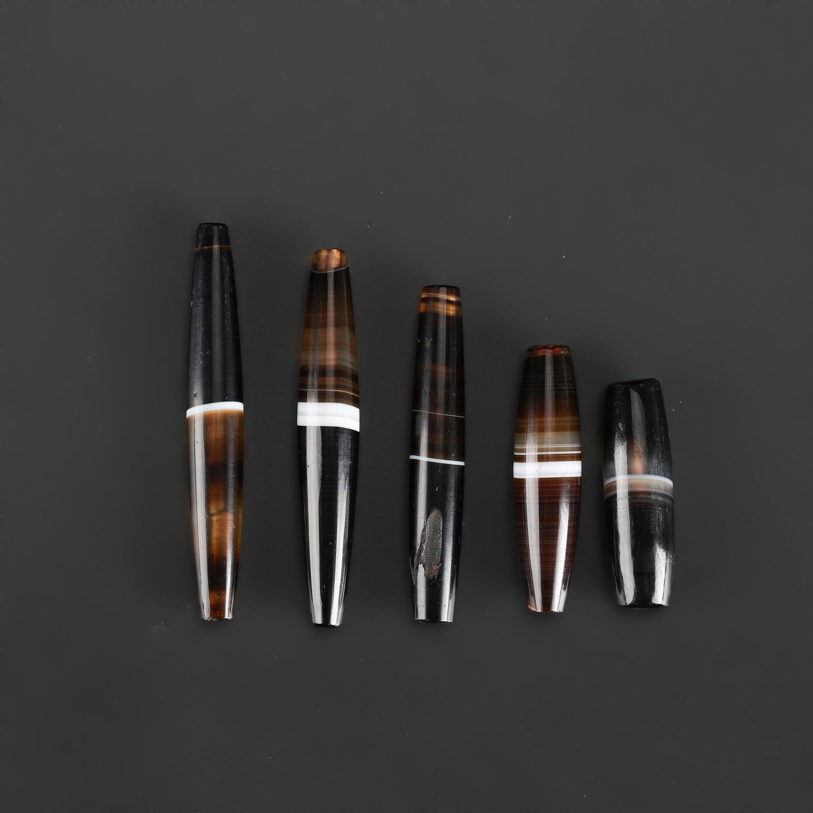 Ancient Rare Cambodian Banded Sulemani Agate Natural Pattern Beads: Ancient Rare Cambodian Banded Sulemani Agate Natural Pattern Beads Total Weight: 27gram