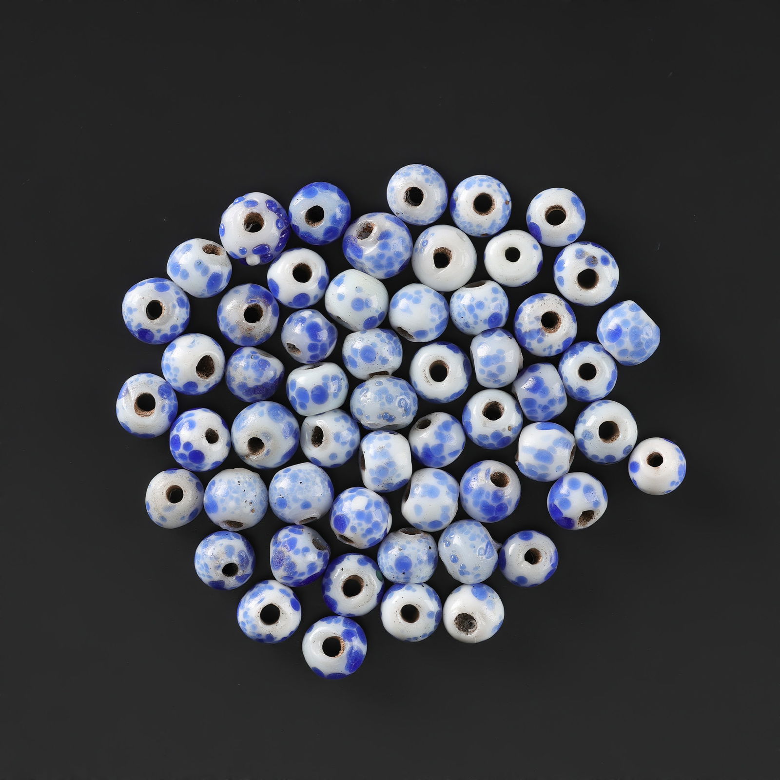 Ancient Chinese Antique Peking Glass Old Beads: Ancient Chinese Antique Peking Glass Old Beads Length: 20in Total Weight: 77gram