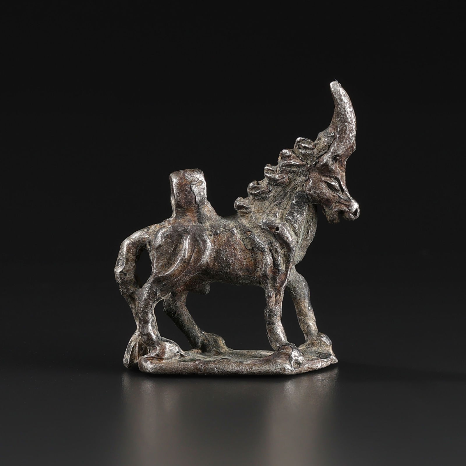 Near Eastern Bactrian Bronze Horse Bit Belt Buckle Antiquities (1 of 4)