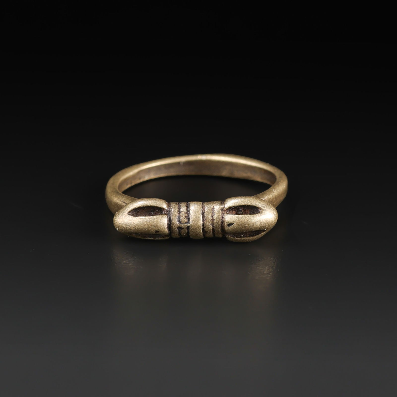 Antique Tibetan Bronze Vajra Dorje Amulet Ring (1 of 5)