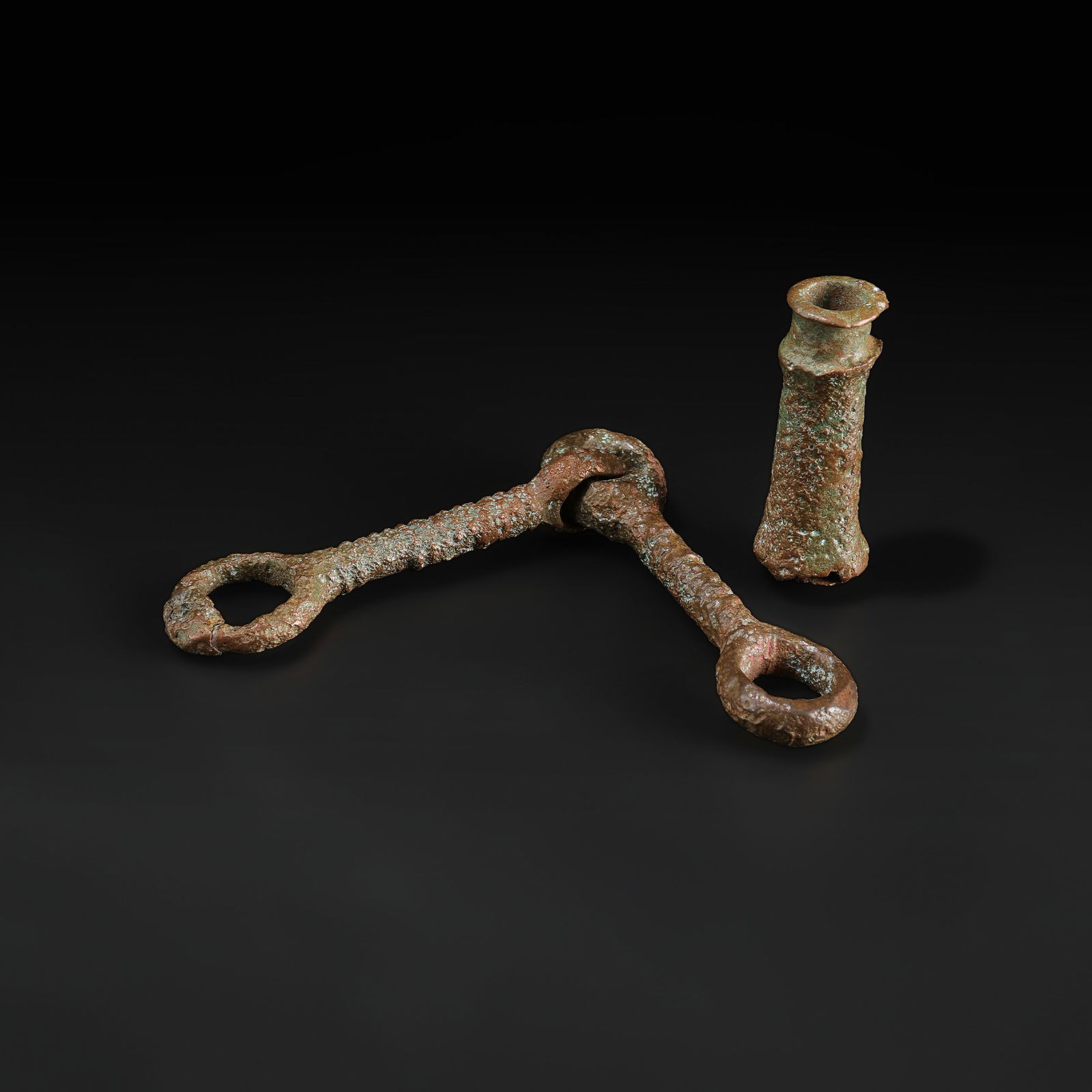 Ancient Scythian Bronze Horse Snaffle Bit Bridle: Ancient Scythian Bronze Horse Snaffle Bit Bridle Total Weight: 160gram