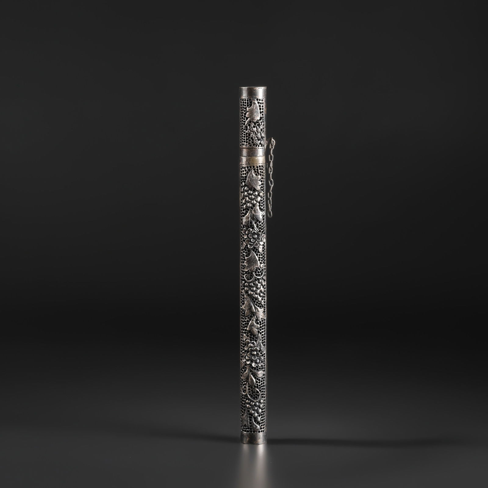 Old Beautiful Silver Floral Filigree Round Mezuzah: Old Beautiful Silver Floral Filigree Round Mezuzah Size Detail: 2 x 28cm Weight: 96gram