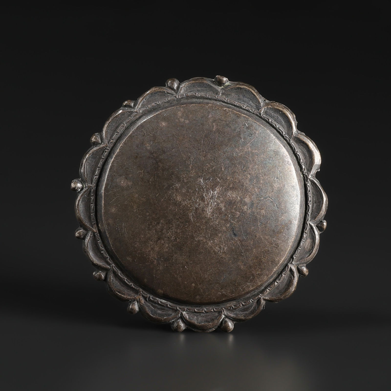 Rare Ancient Roman Silver Cloth Decorated Ornament Belt Buckle (1 of 4)