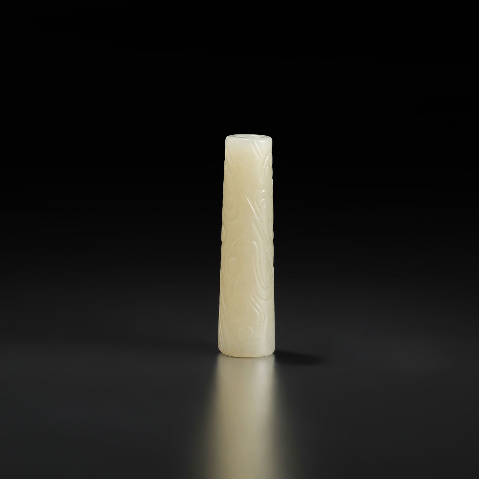 Chinese Old Rare Handmade Carving Jade Ruyi Pattern: Chinese Old Rare Handmade Carving Jade Ruyi Pattern Size Detail: 5 x 1.3cm Weight: 13gram