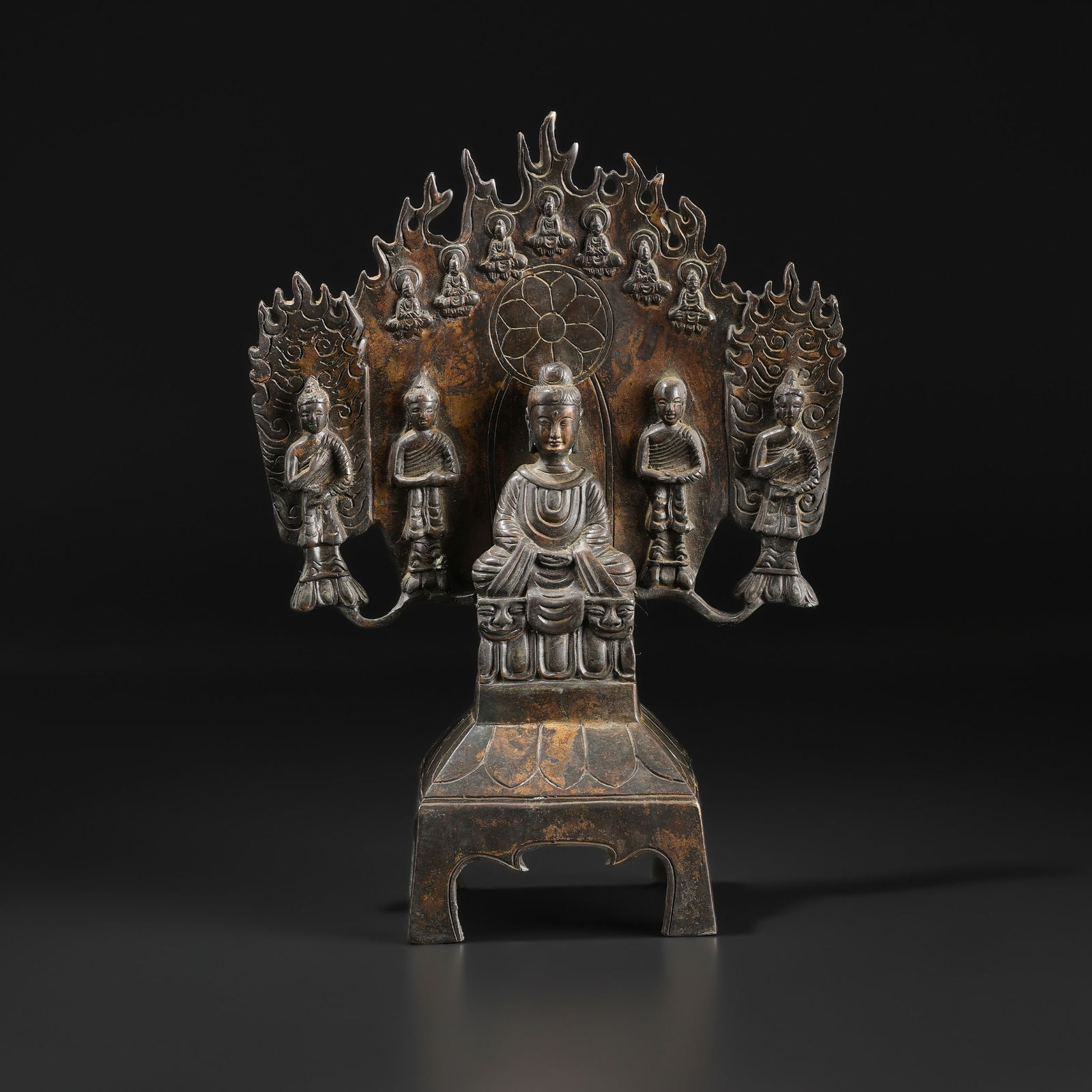 Unique Old Tibetan Buddhism Bronze Northern Wei Shakyamuni Amitabha Buddha Sculpture: Unique Old Tibetan Buddhism Bronze Northern Wei Shakyamuni Amitabha Buddha Sculpture Size Detail: 18 x 25cm Weight: 1.1kg