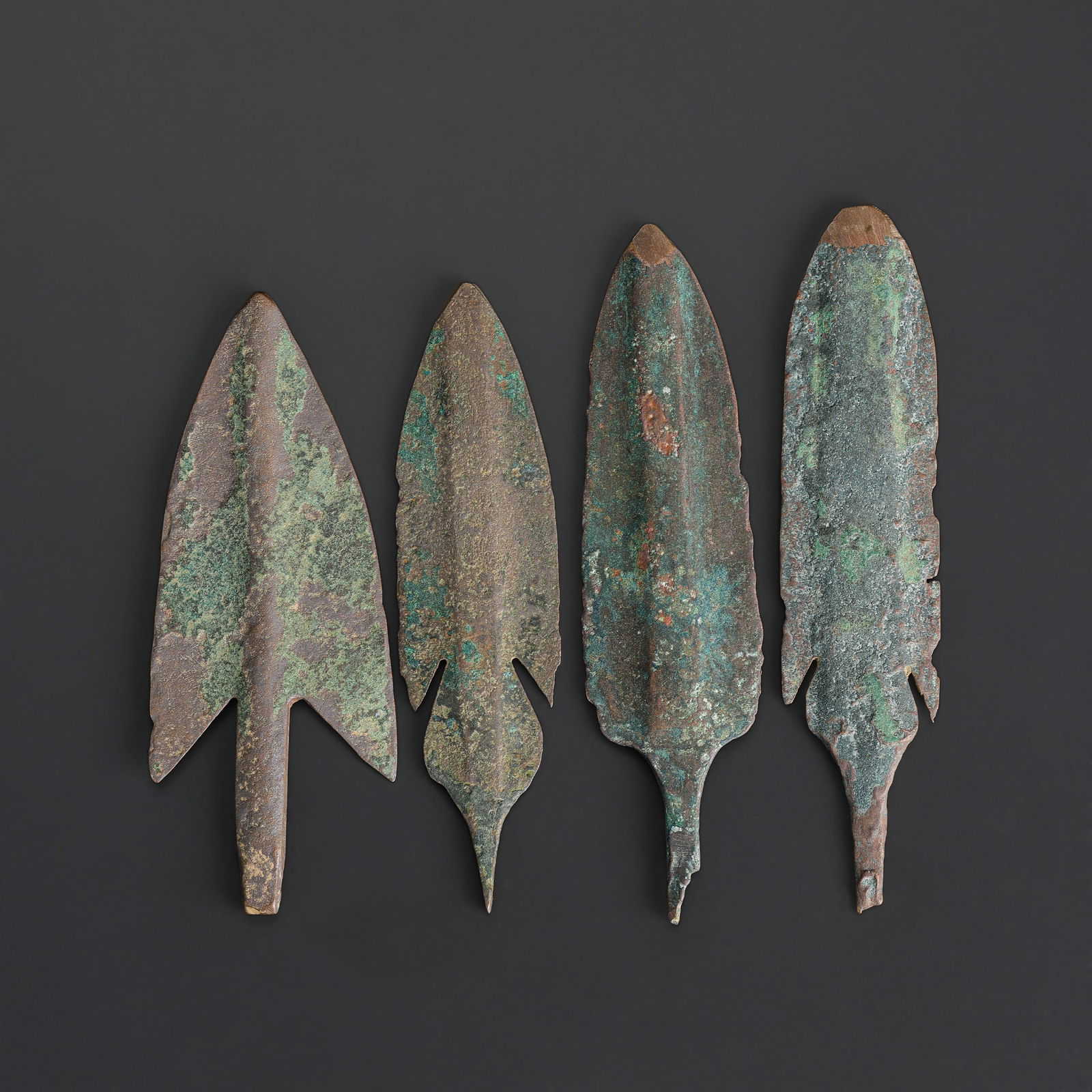 Near Eastern Antiquities Luristan Bronze Arrowheads: Near Eastern Antiquities Luristan Bronze Arrowheads Total Weight: 251gram