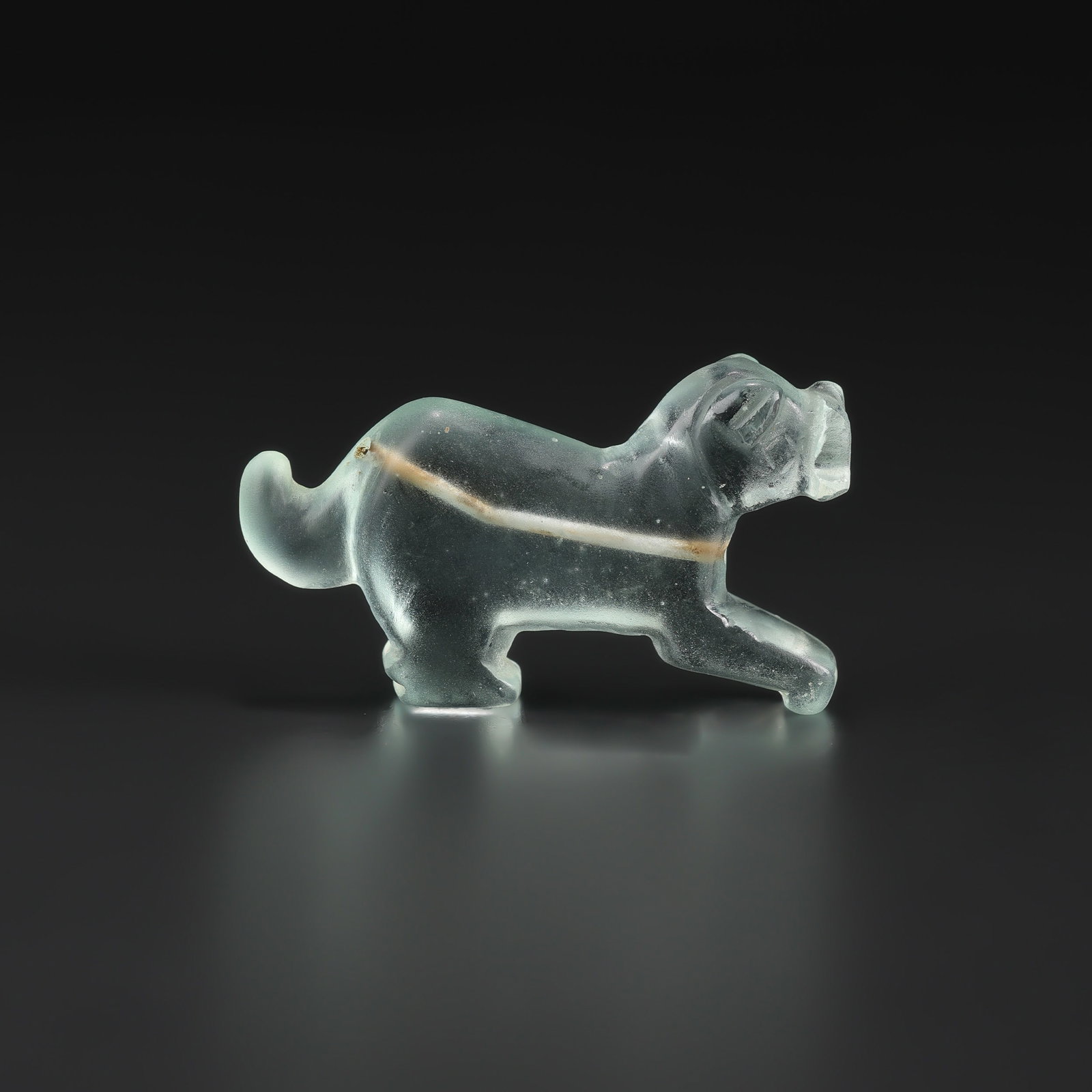 Ancient Pyu Culture Tiger Figure Bead Pendant: Ancient Pyu Culture Tiger Figure Bead Pendant Size Detail: 3 x 5.7cm Weight: 30gram