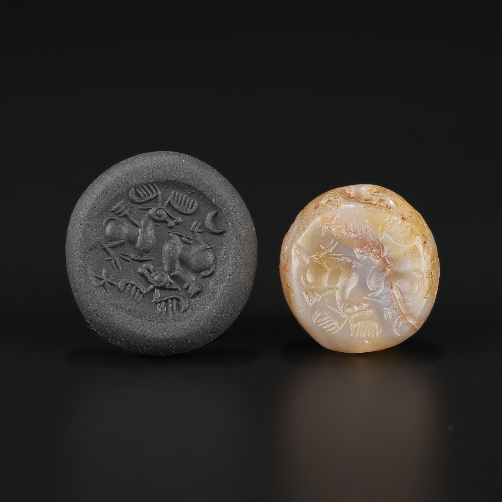Ancient Agate Stamp Intaglio Seal Bead (1 of 5)