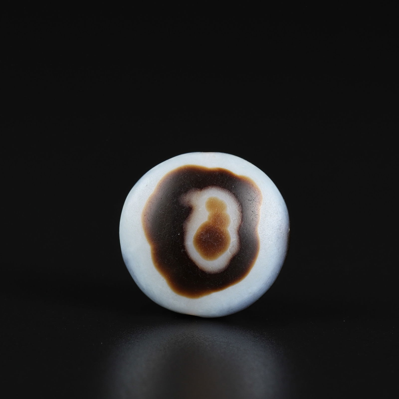 Himalayan Tibetan Nepalese Luk Mik Magic Eye Natural Agate Bead Pendant (1 of 4)