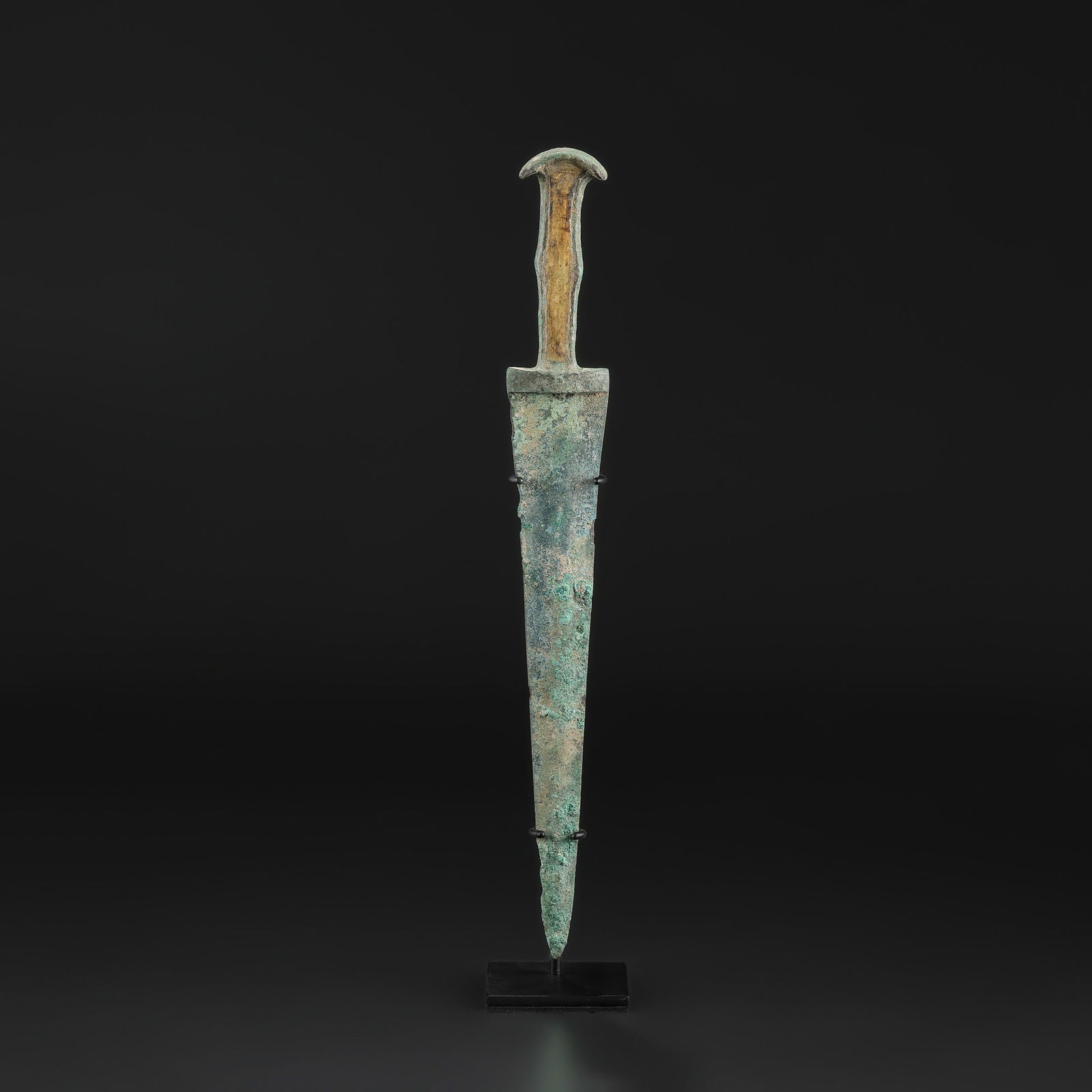 Ancient Luristan Bronze Sword (1 of 5)