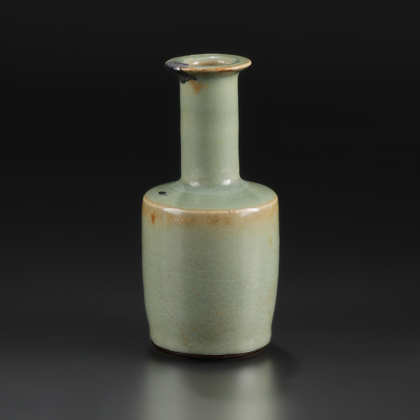 Old Chinese Song Dynasty Porcelain Pot (1 of 5)