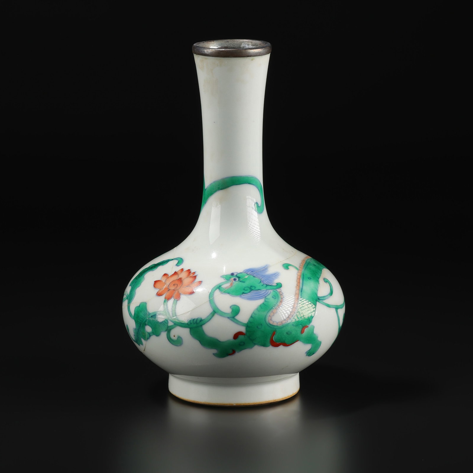 Rare China Porcelain Qing Yongzheng Doucai Grass Dragon Pattern Vase (1 of 5)