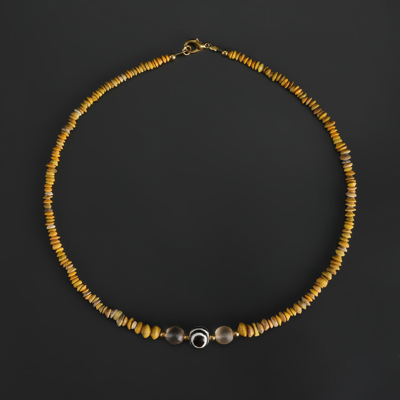 Collection of Antique Mix Material Old Beads Necklace: Collection of Antique Mix Material Old Beads Necklace Length: 19in Total Weight: 22gram