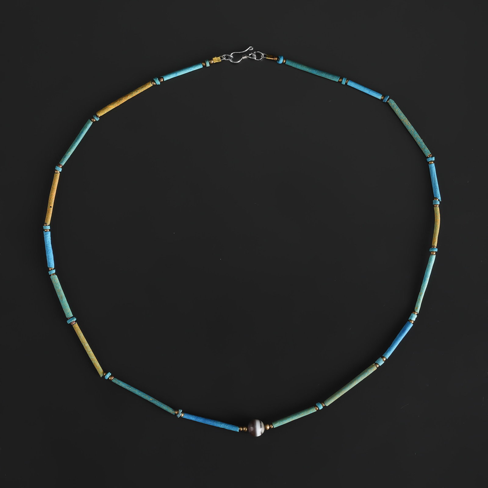 Collection of Antique Mix Material Old Beads Necklace: Collection of Antique Mix Material Old Beads Necklace Length: 22in Total Weight: 7gram