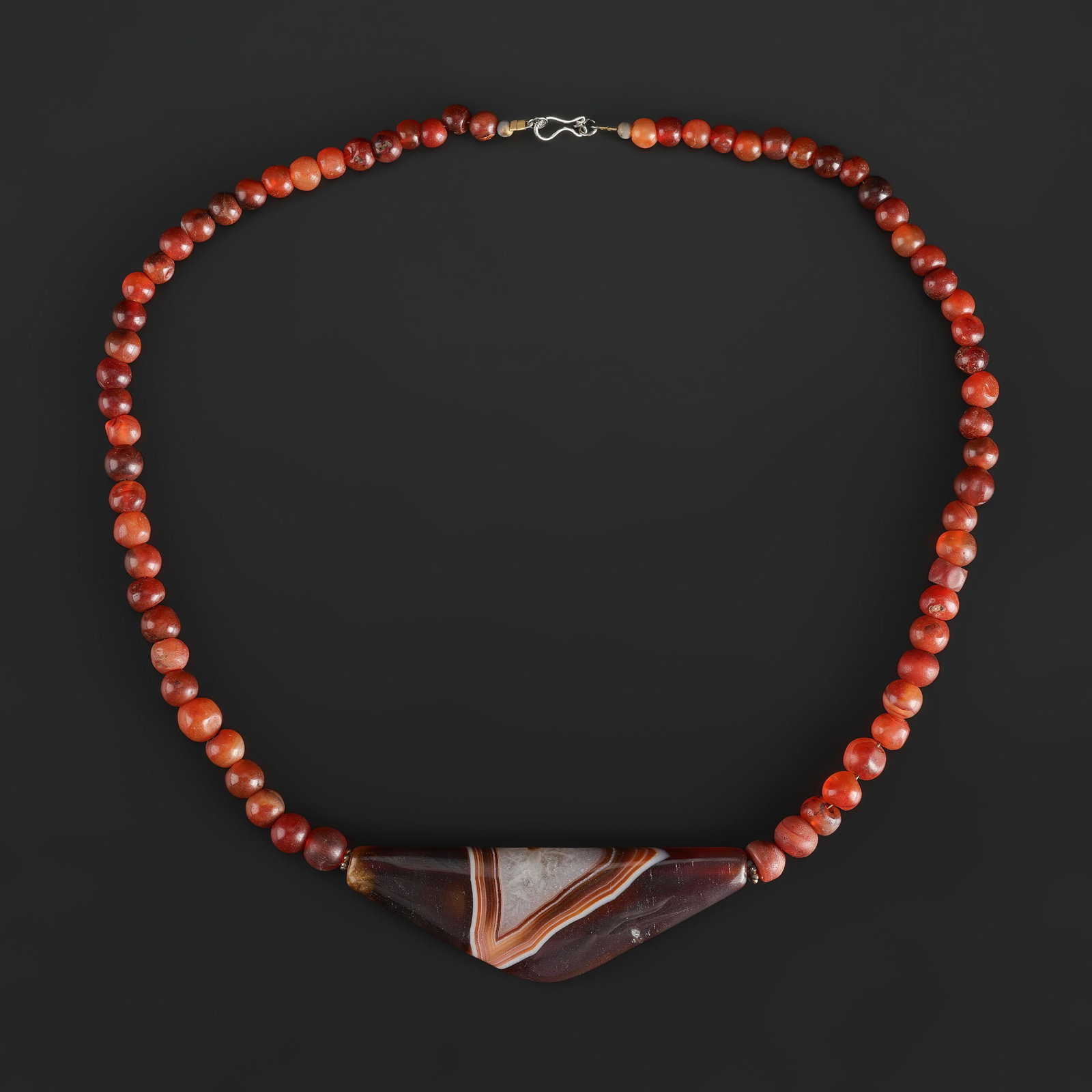 Ancient Old Carnelian Banded Agate Beads Necklace: Ancient Old Carnelian Banded Agate Beads Necklace Length: 21in Total Weight: 94gram