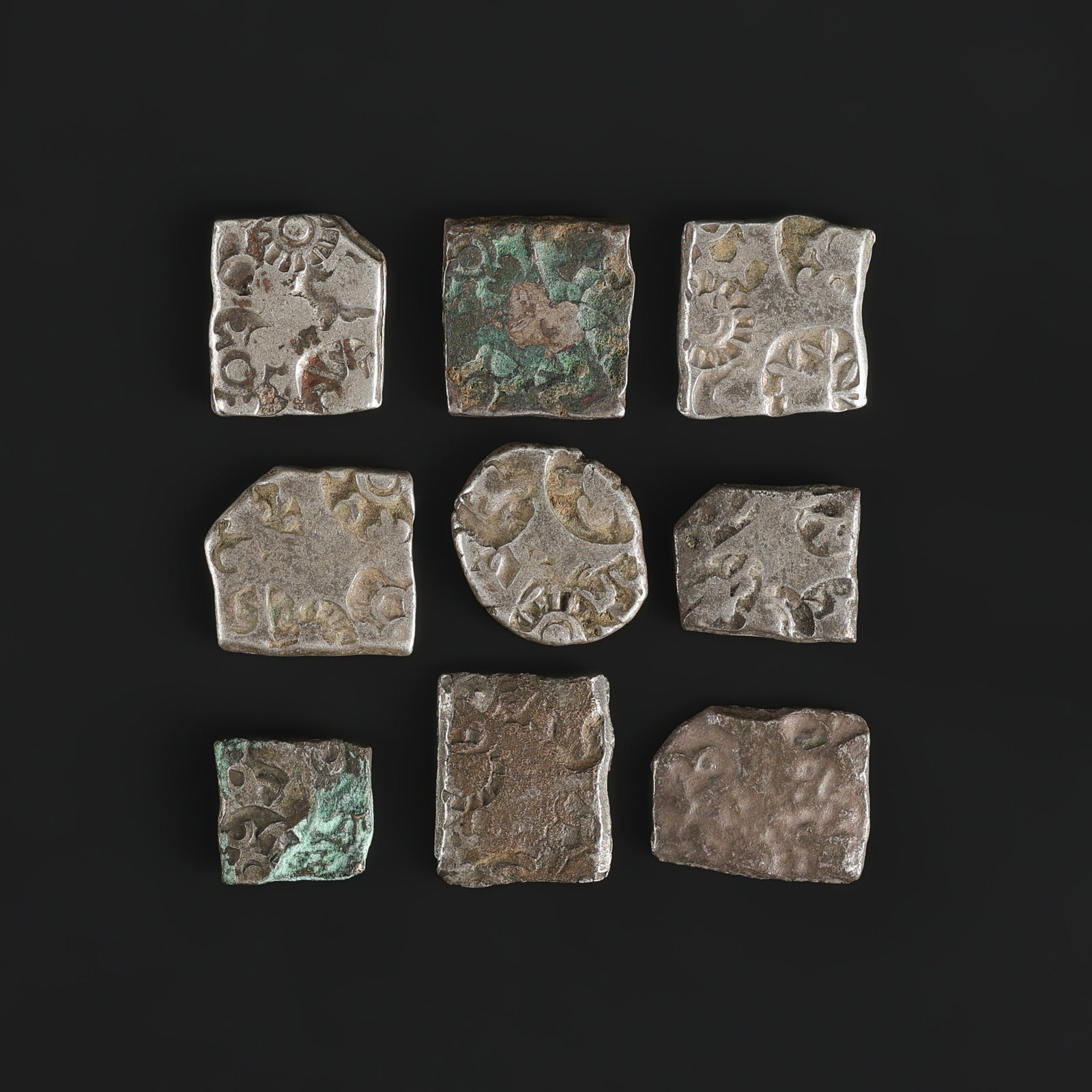 Lot of 5 Ancient Indian Silver Karshapana Coins: Lot of 5 Ancient Indian Silver Karshapana Coins Total Weight: 26gram