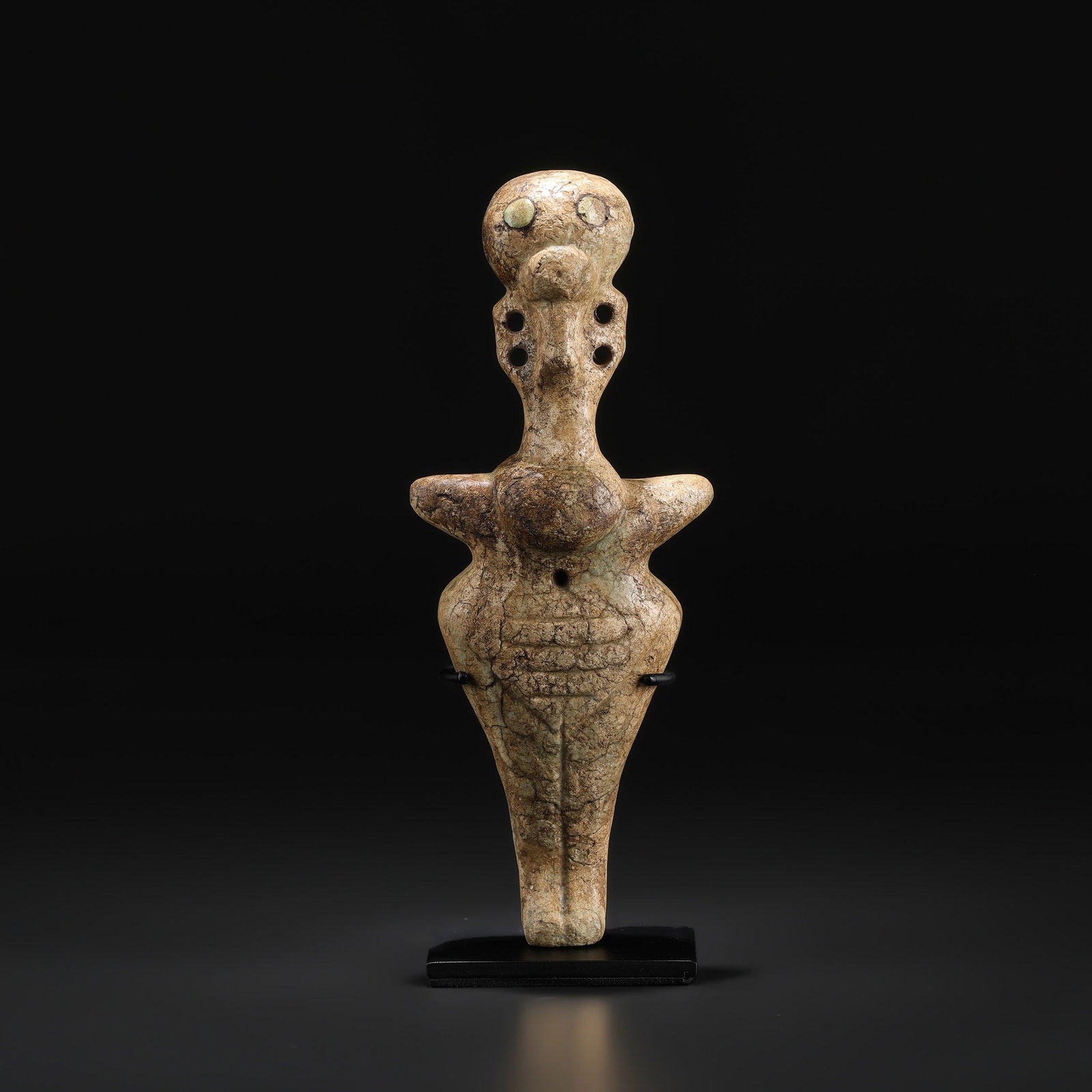 Ancient Near East Stone Carved Female Statuette: Ancient Near East Stone Carved Female Statuette Size Detail: 7 x 17cm Weight: 299gram